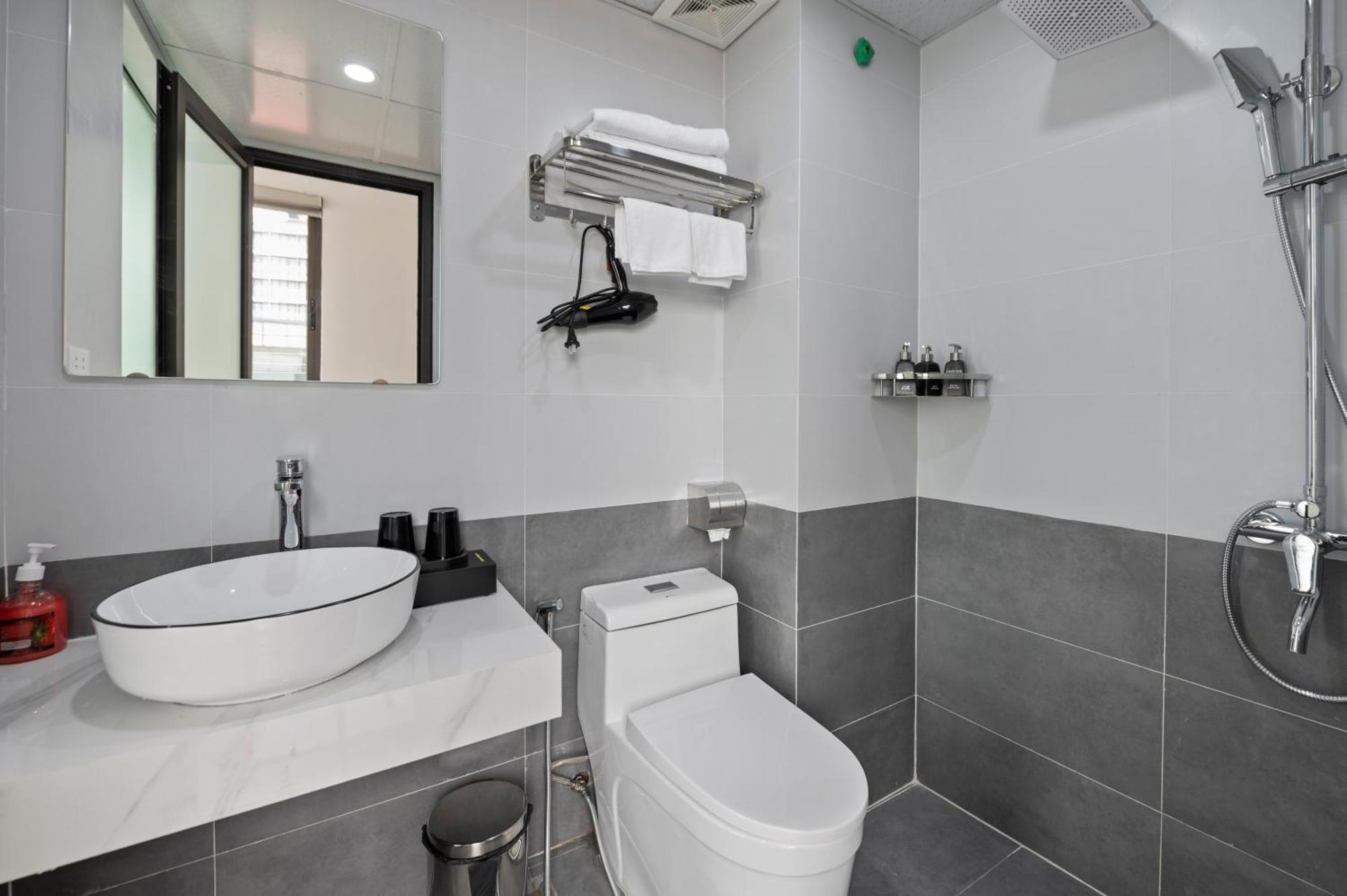 Lakeview Residence Hotel Hanoi Buitenkant foto